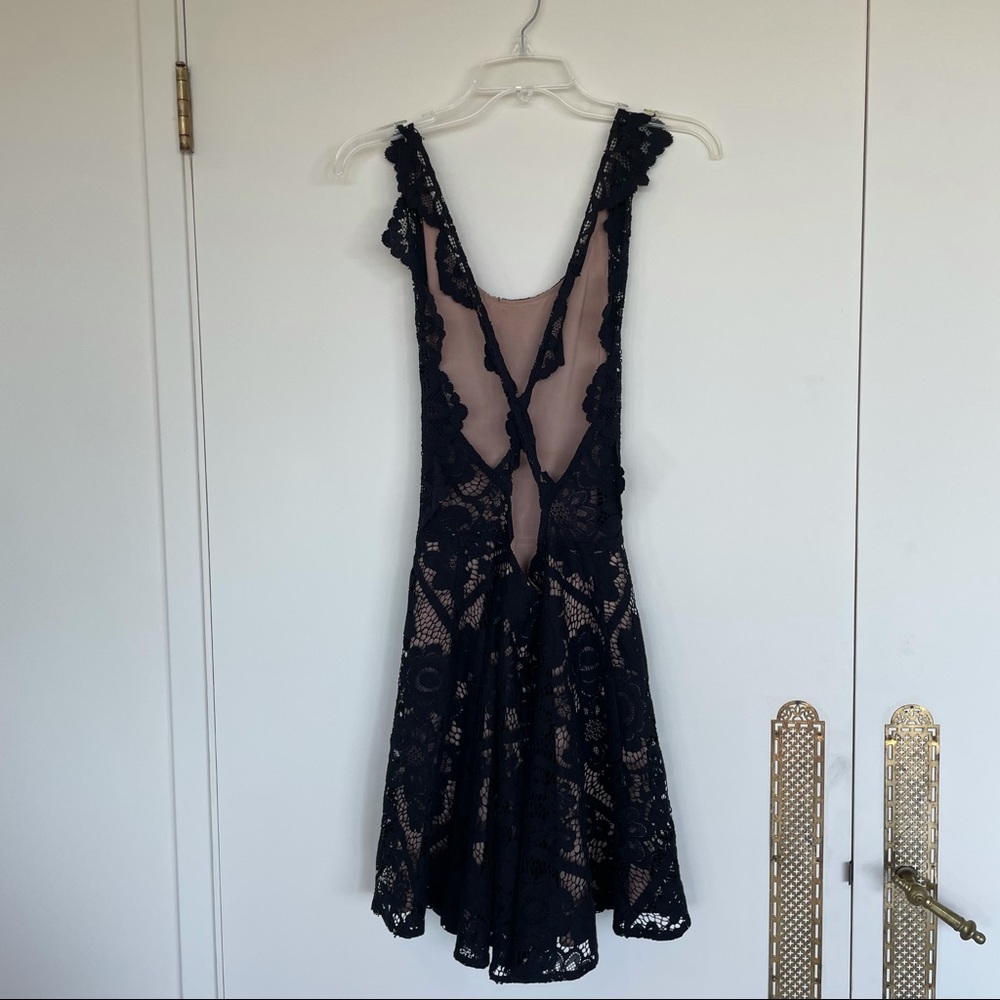 For Love and Lemons Gianna Black Lace Apron Dress - Picture 10 of 16